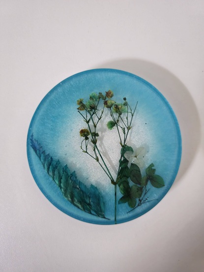 Real Green Flowers with Granules Resin Coaster — Handcrafted Botanical Table Décor