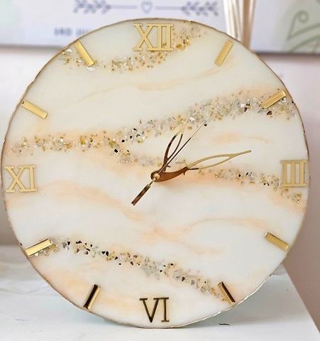 Silver Luxe Resin Art Wall Clock